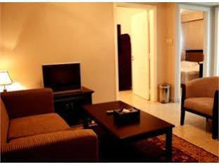 Liwa Apartments Abu Dhabi Exterior photo