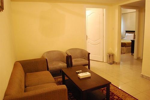 Liwa Apartments Abu Dhabi Exterior photo